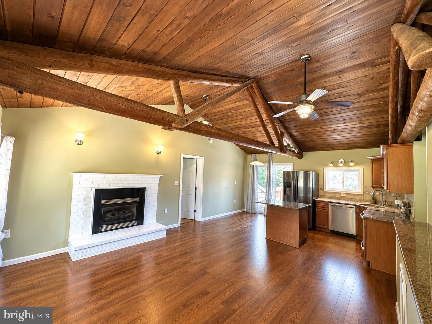 454 PINE RIDGE DRIVE