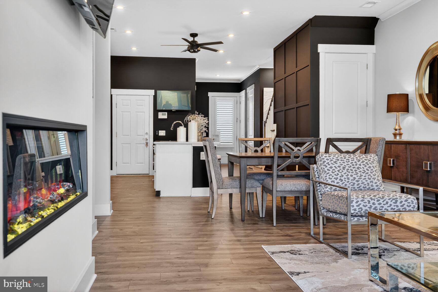 POLAND HILL - Residential