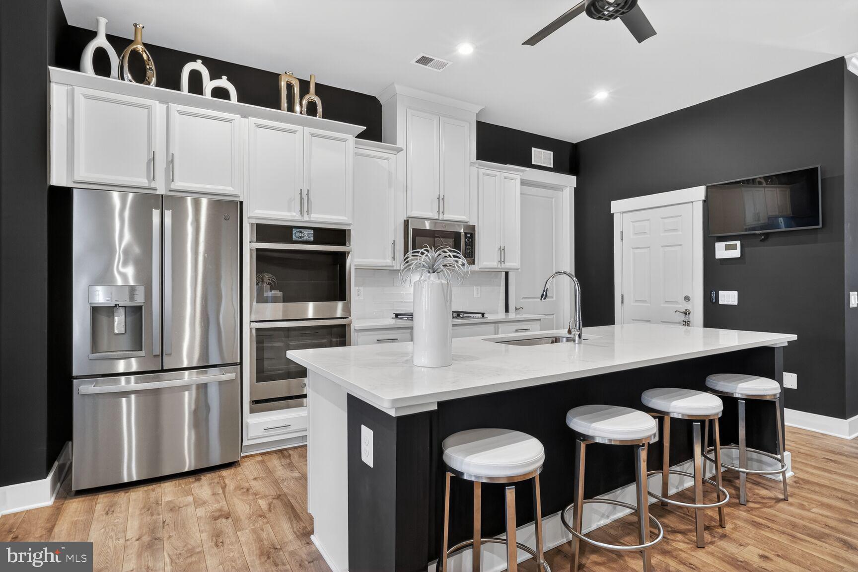 POLAND HILL - Residential