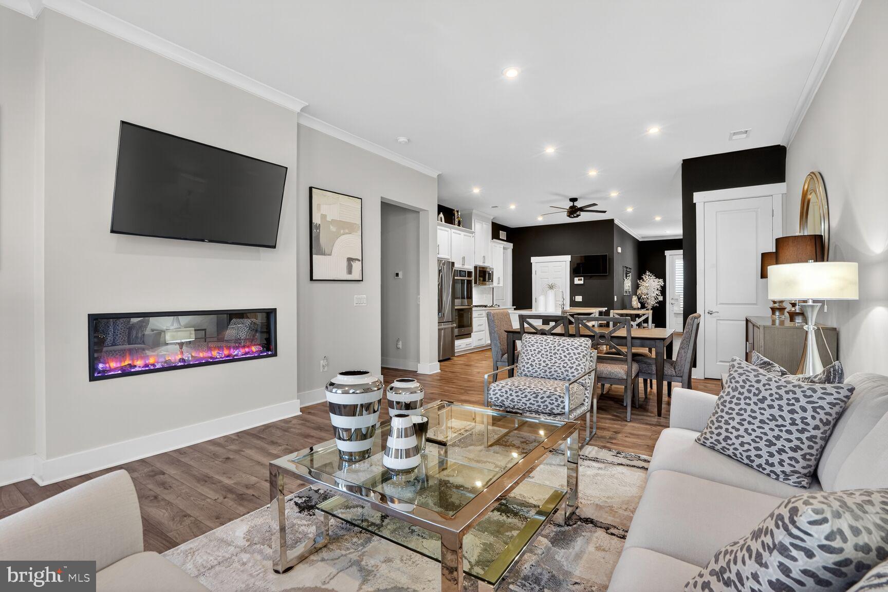 POLAND HILL - Residential