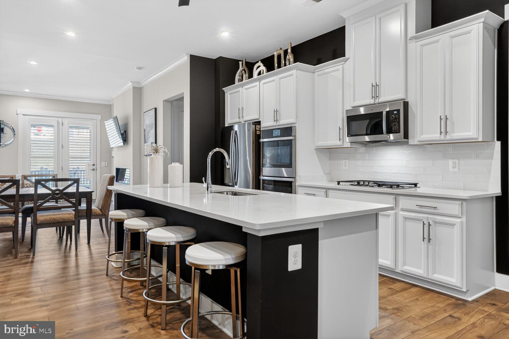 POLAND HILL - Residential