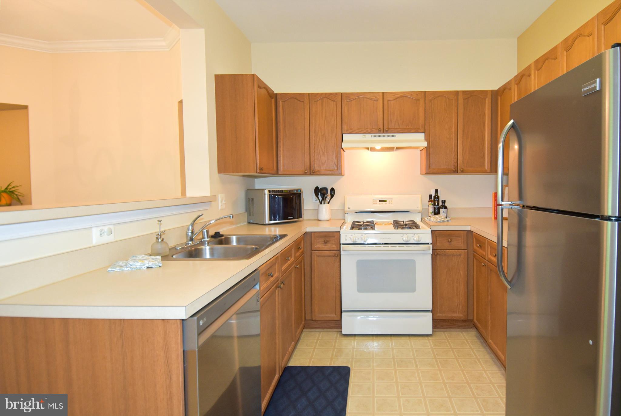 CAMERON GROVE - Residential