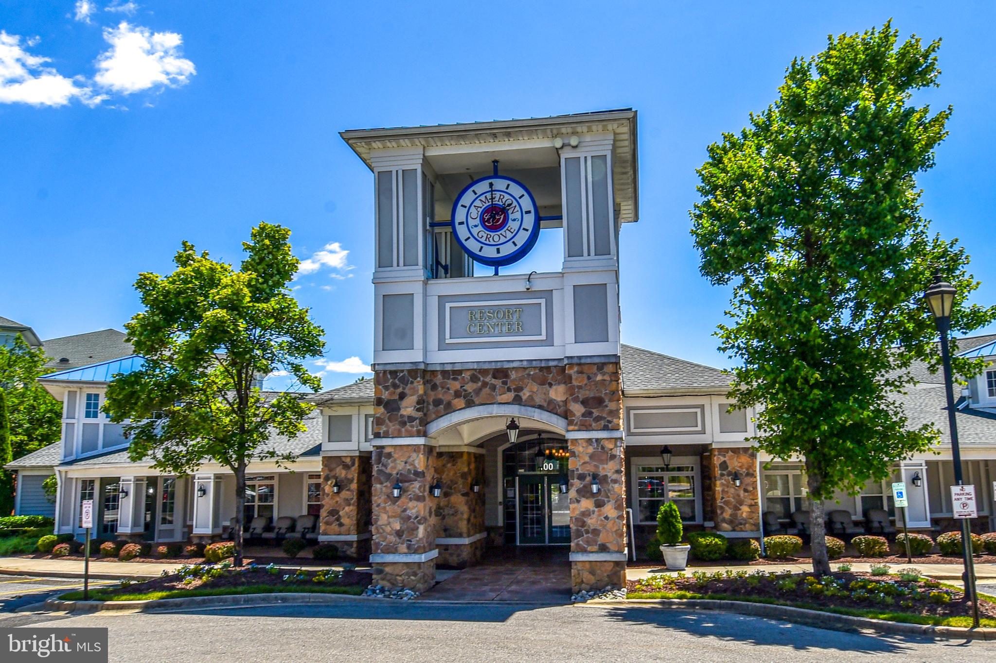 CAMERON GROVE - Residential