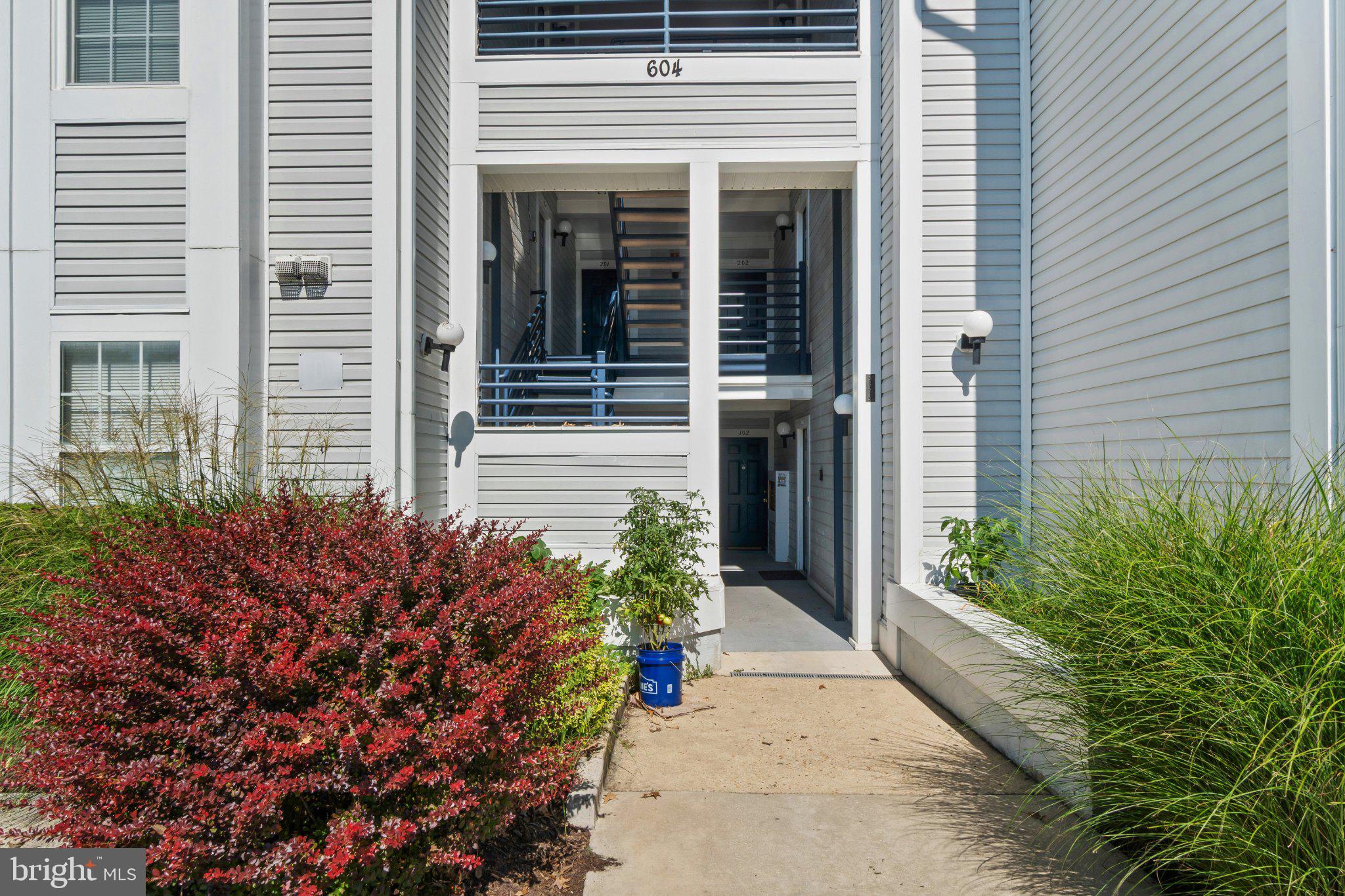 604 MOONGLOW ROAD 304