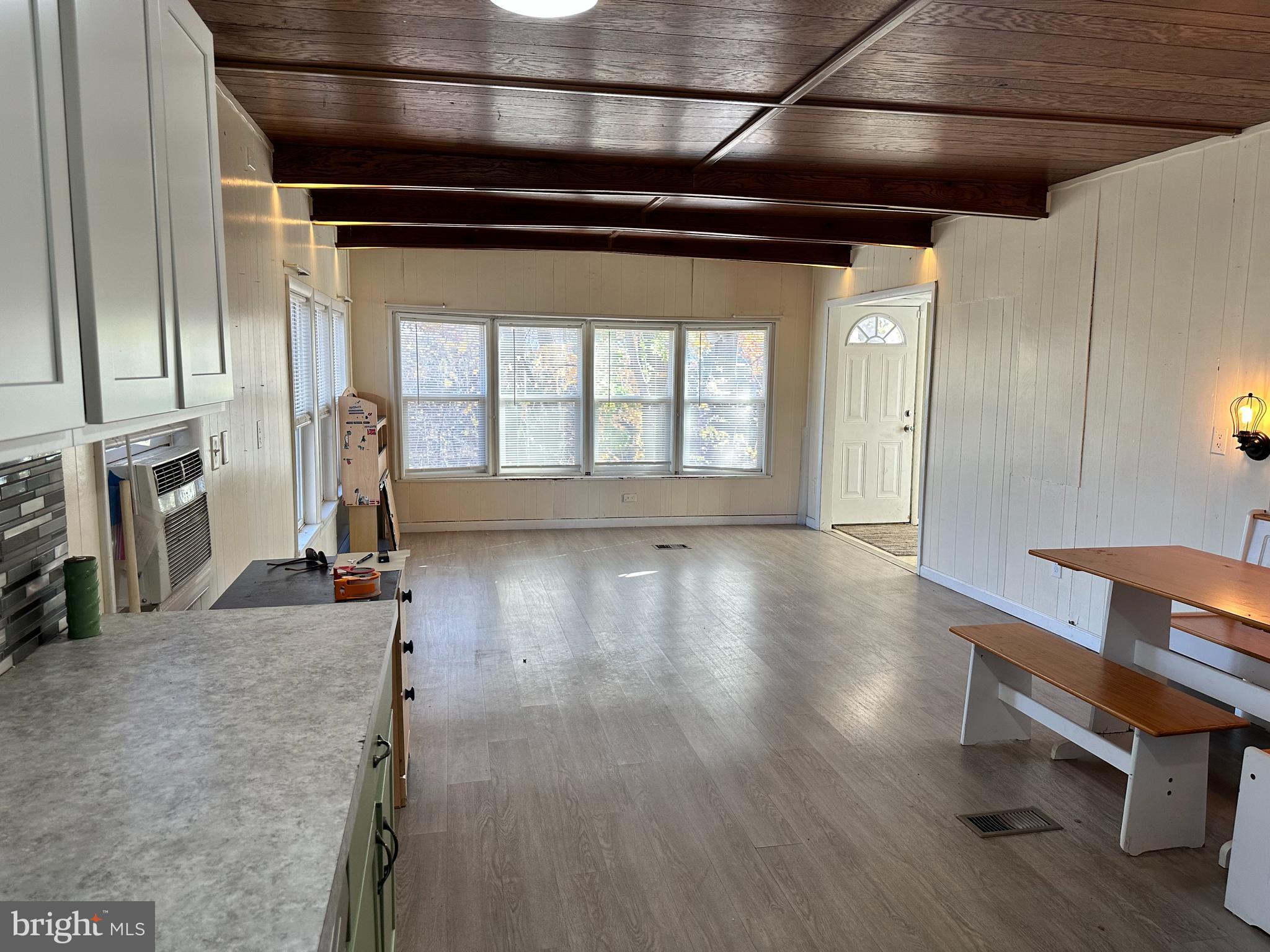 REGENT ACRES - Residential