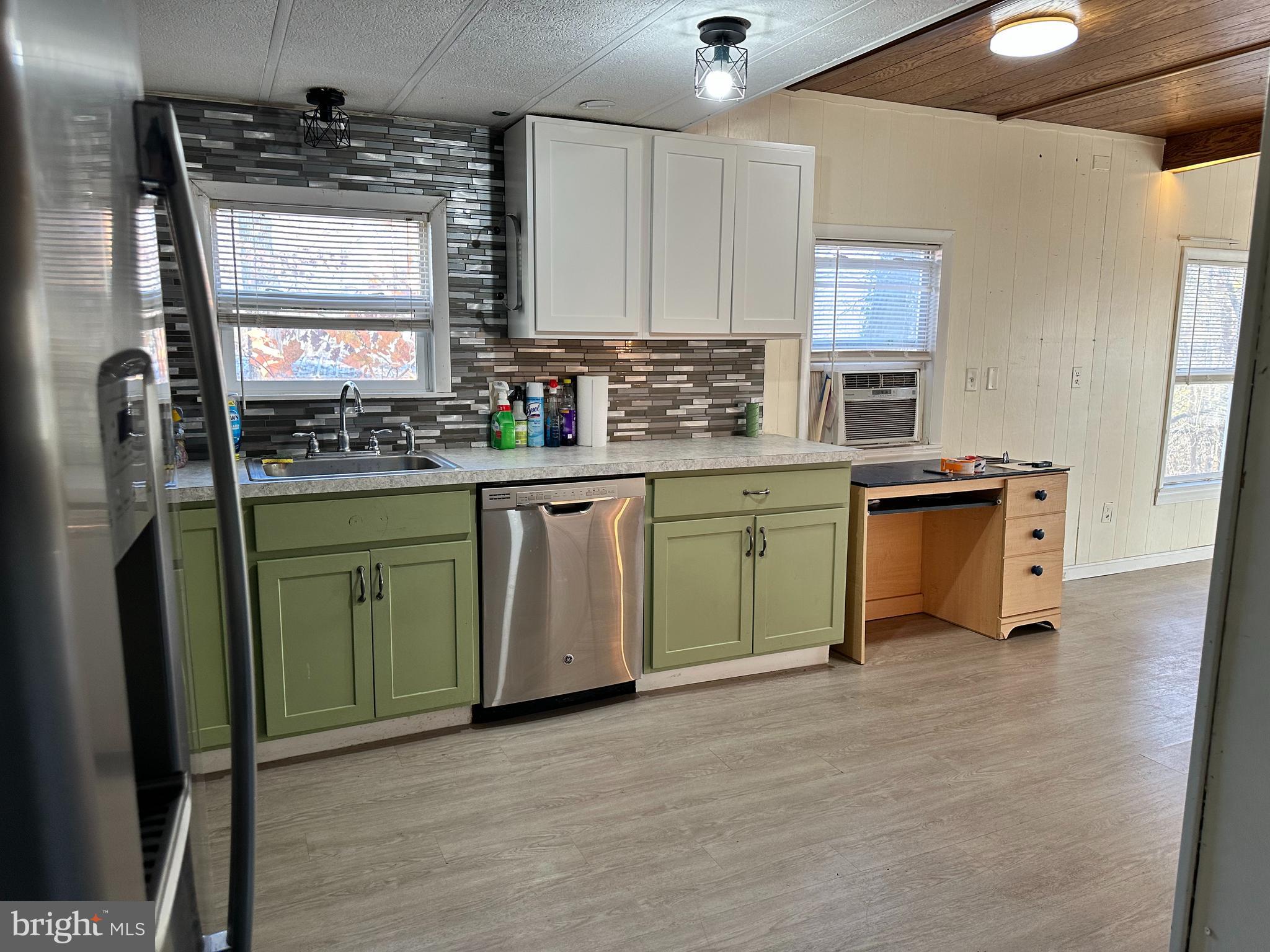 REGENT ACRES - Residential