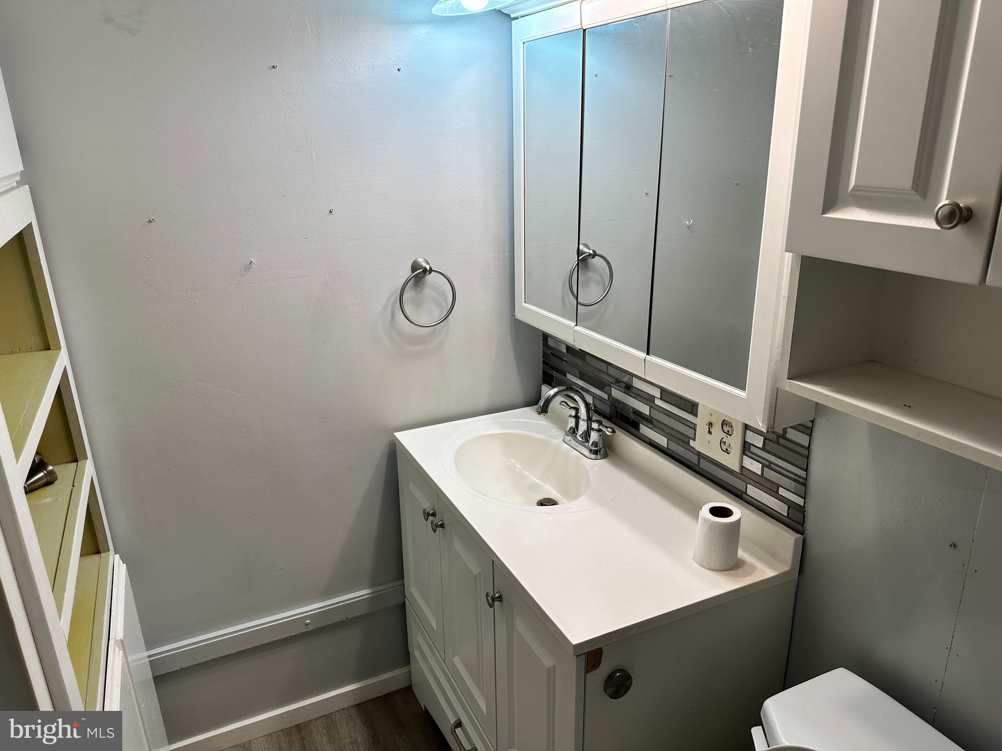 REGENT ACRES - Residential