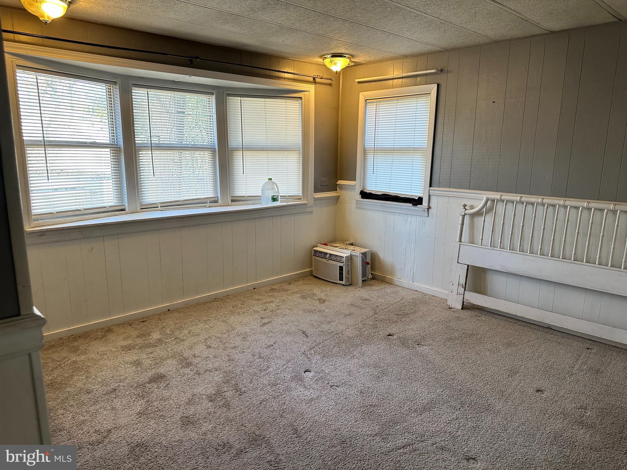 REGENT ACRES - Residential