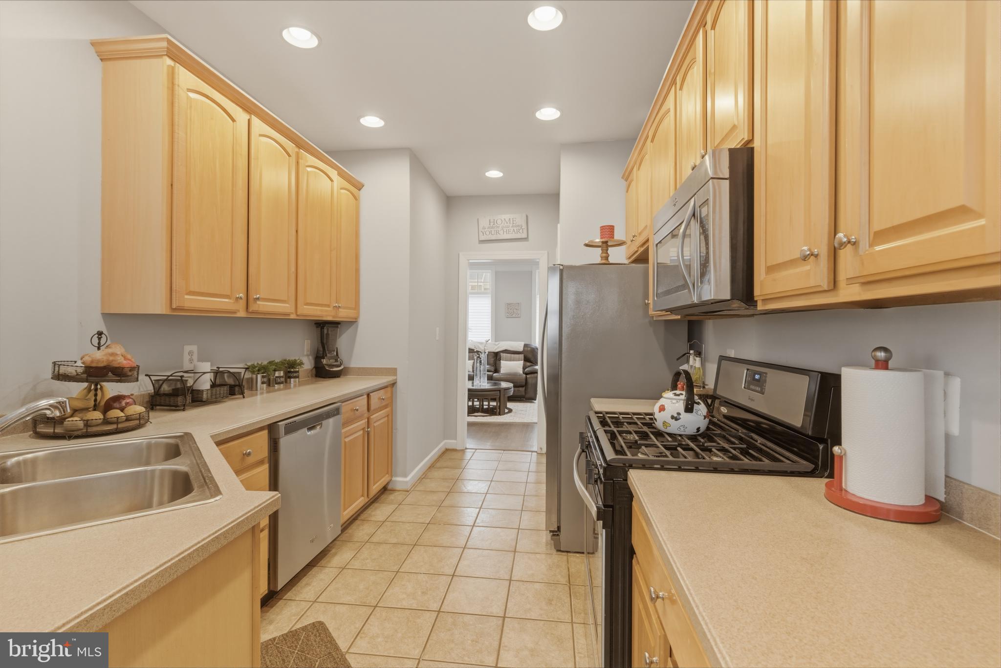 EDWARDS LANDING - Residential