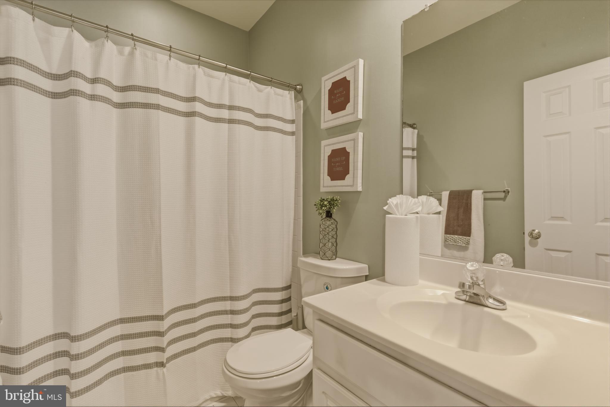 EDWARDS LANDING - Residential