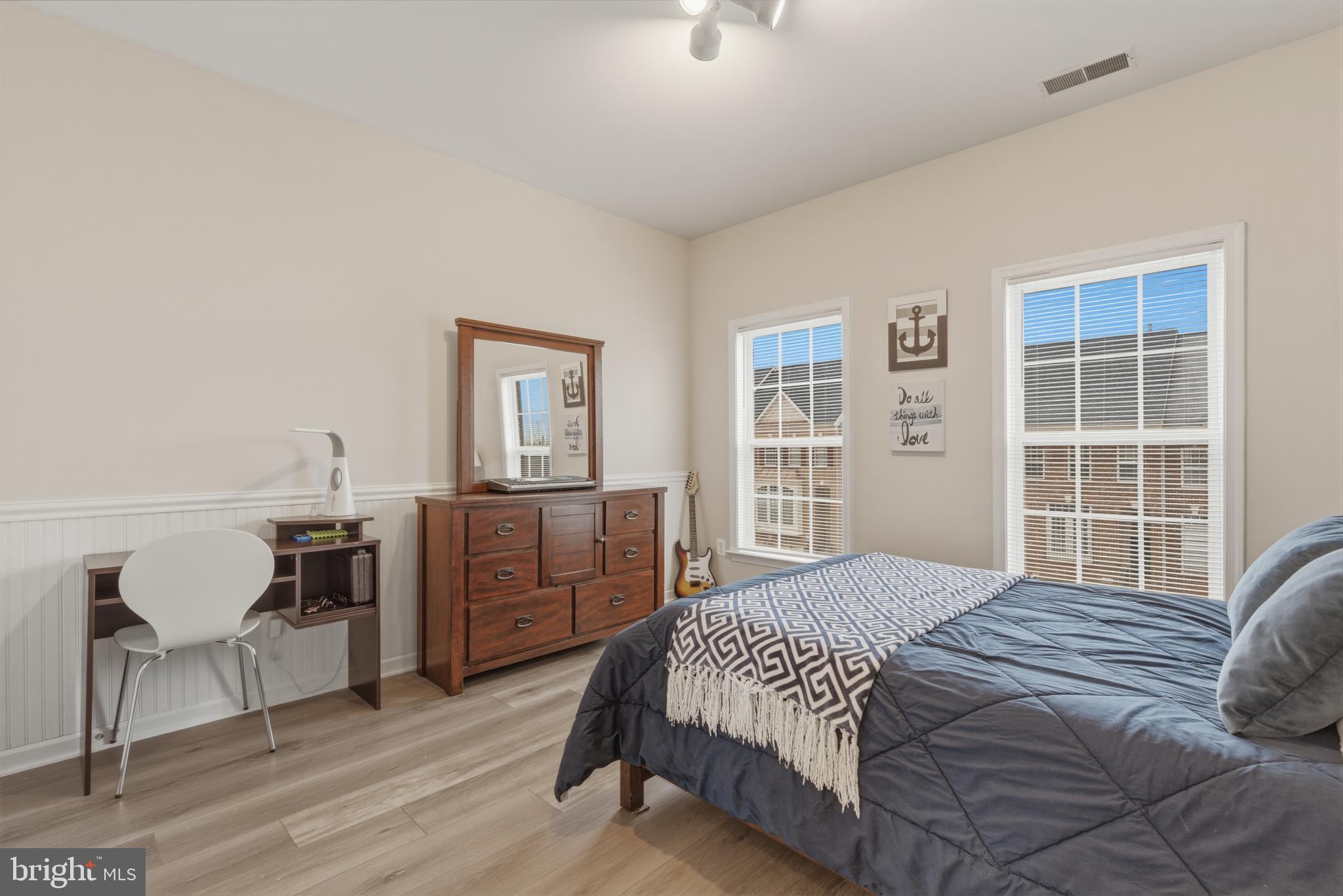 EDWARDS LANDING - Residential