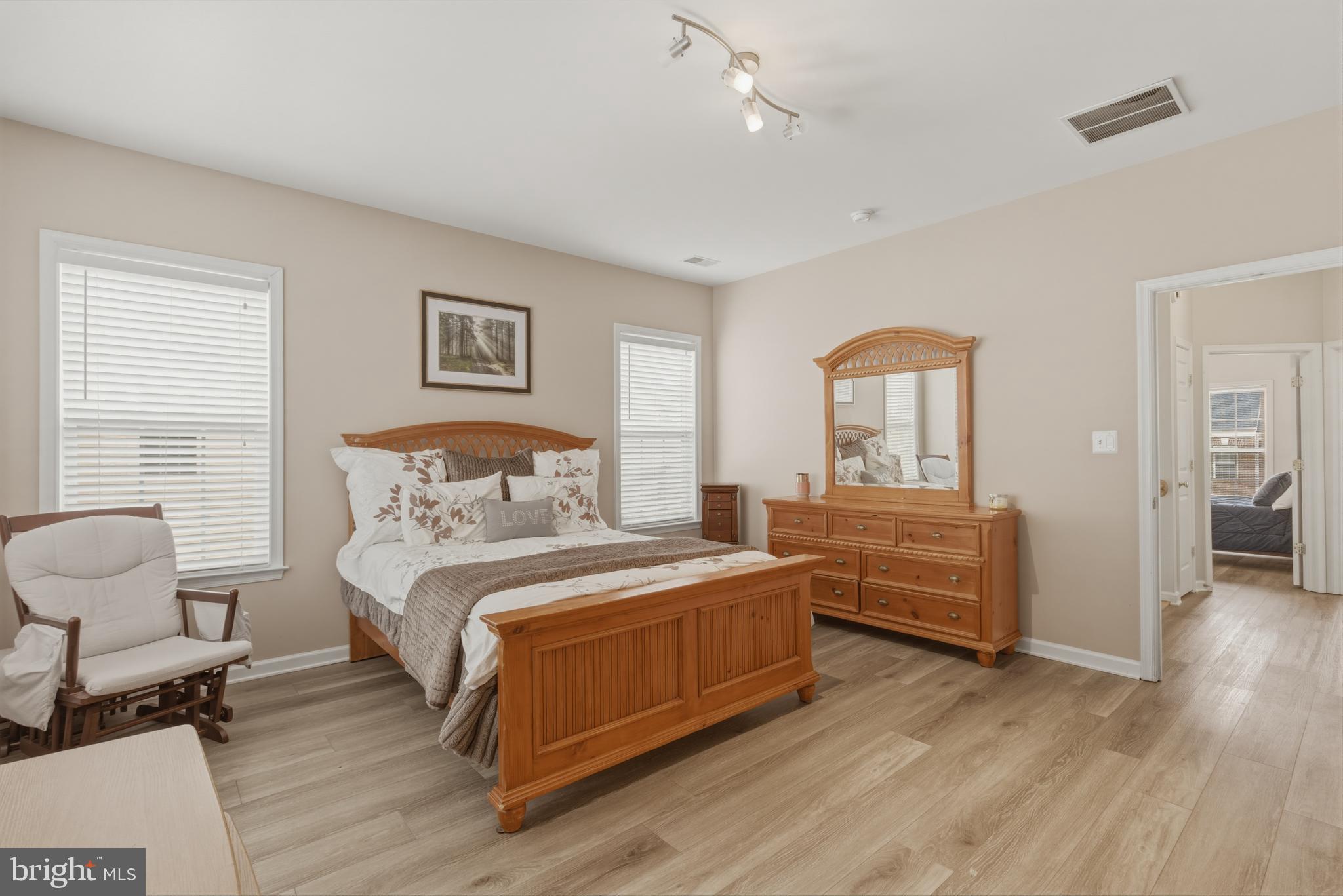 EDWARDS LANDING - Residential