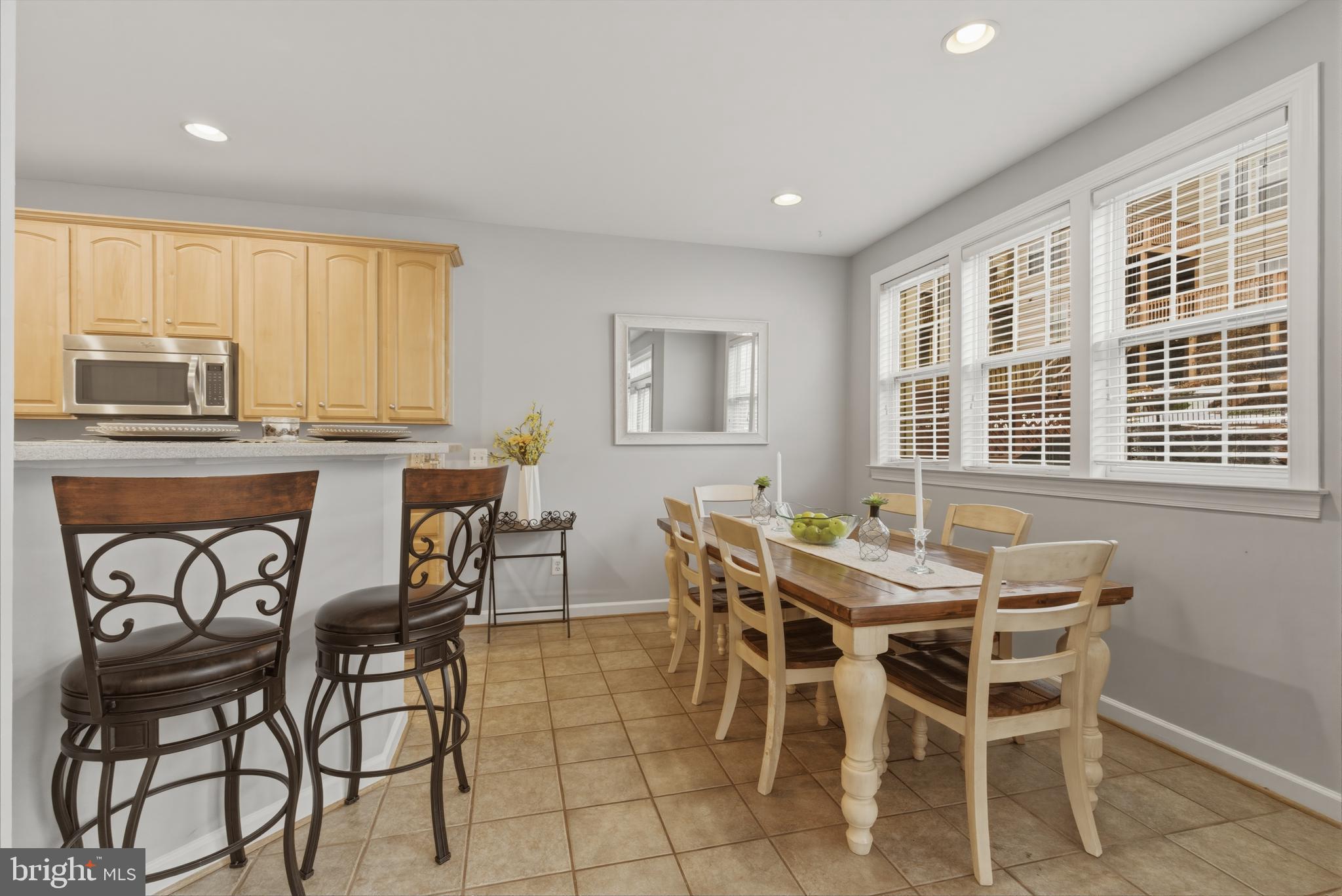 EDWARDS LANDING - Residential