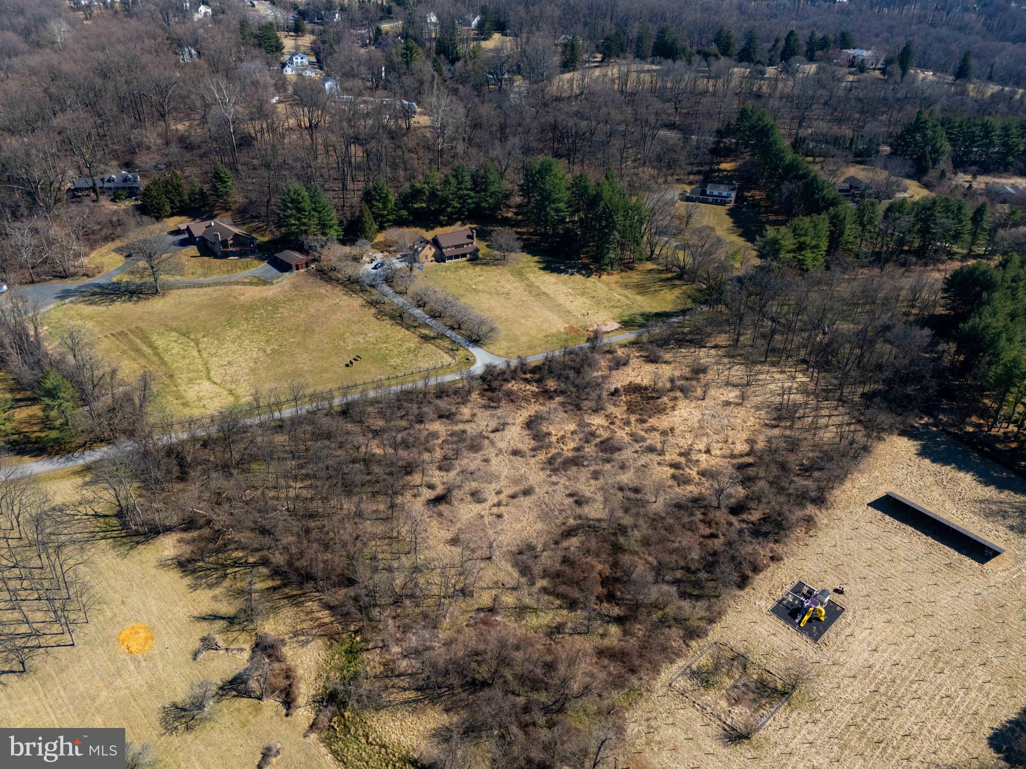 BONAPARTE ESTATES - Land