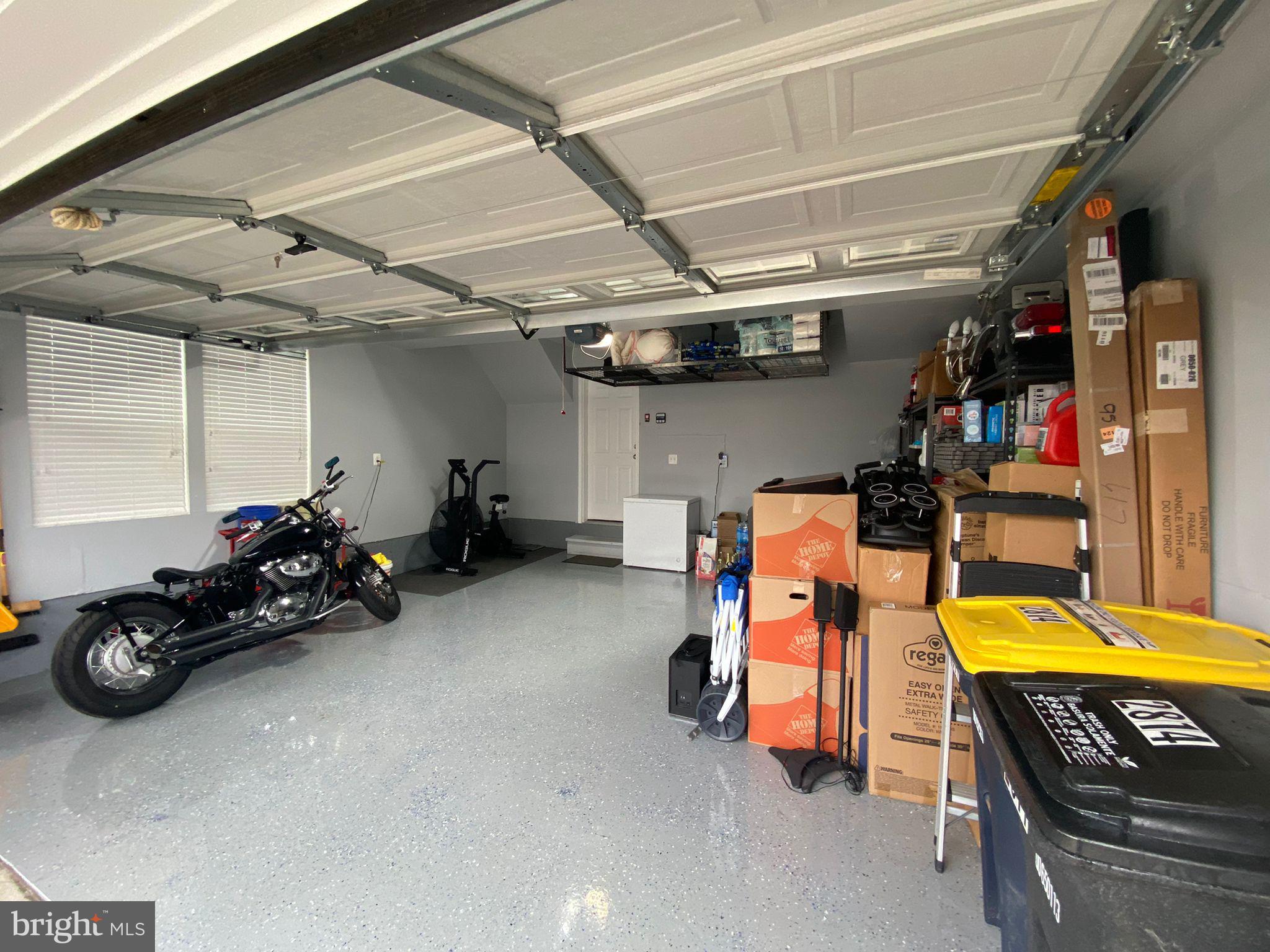 METRO POINTE - Residential Lease