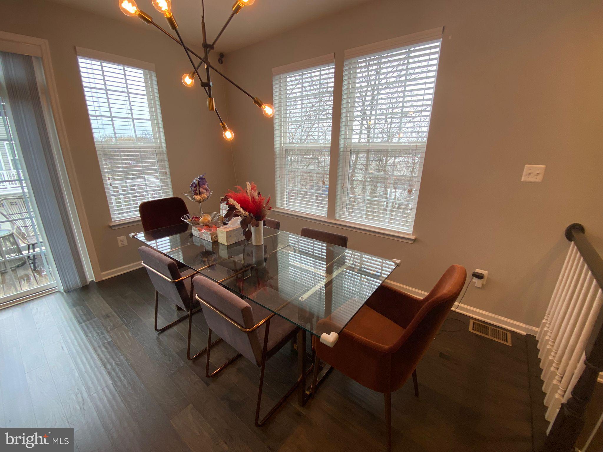 METRO POINTE - Residential Lease