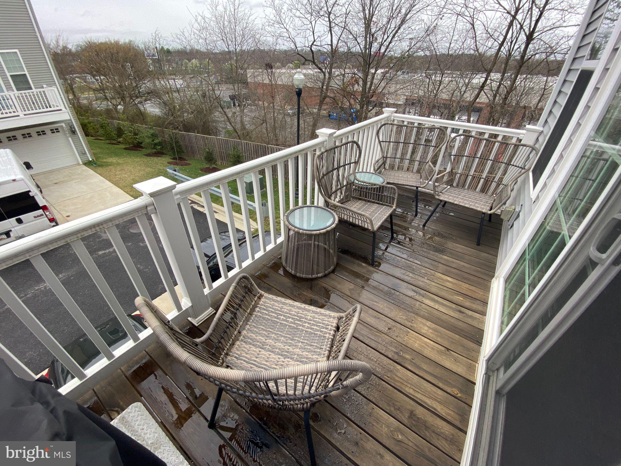 METRO POINTE - Residential Lease