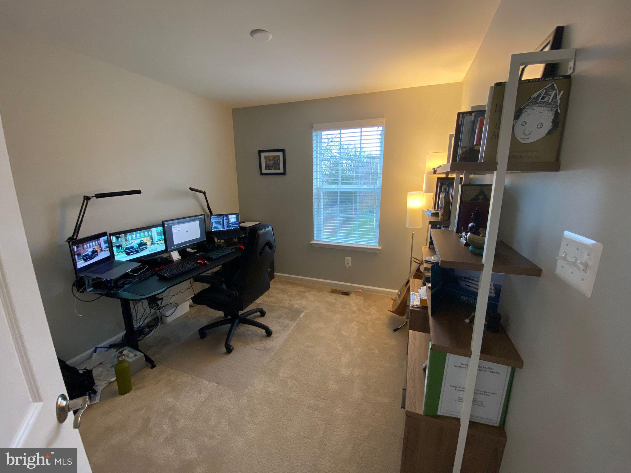 METRO POINTE - Residential Lease