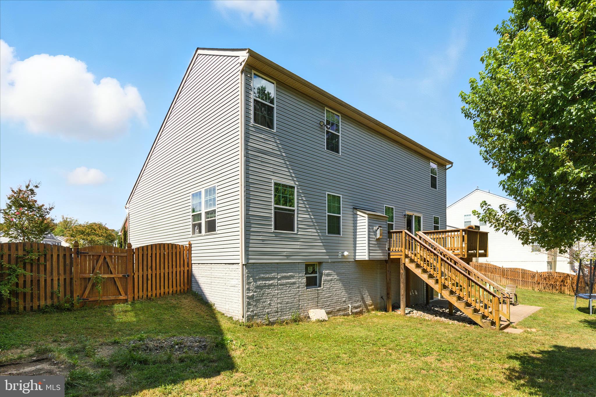 CEDAR CHASE - Residential