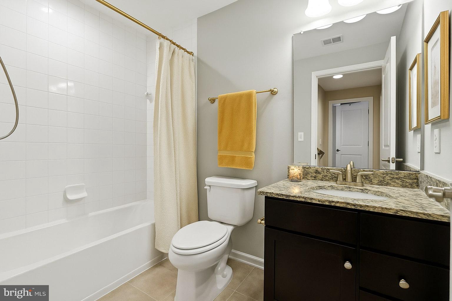 CEDAR CHASE - Residential