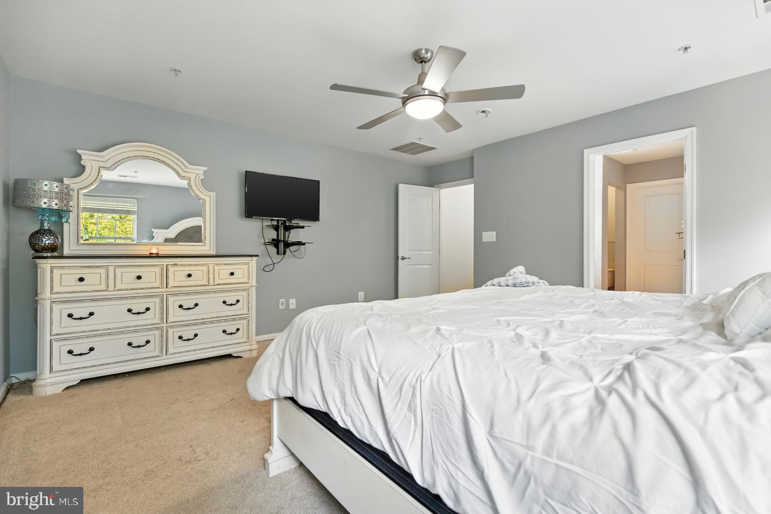 CEDAR CHASE - Residential