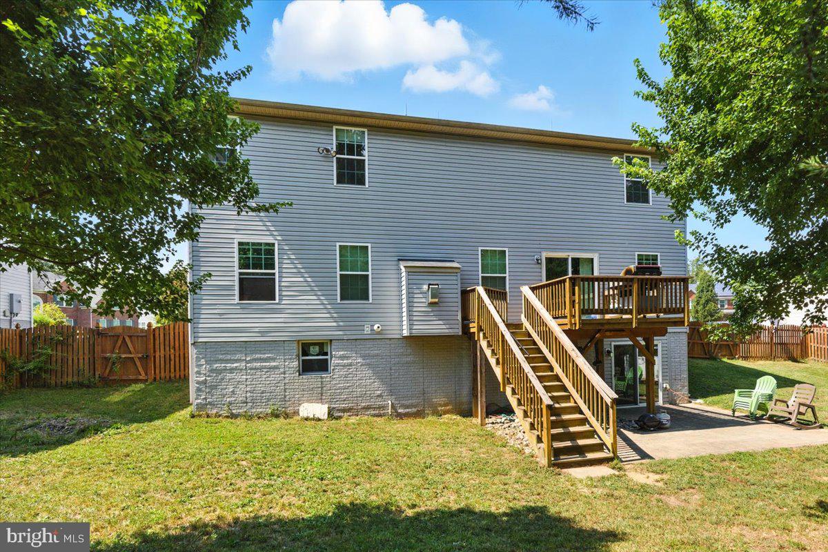 CEDAR CHASE - Residential