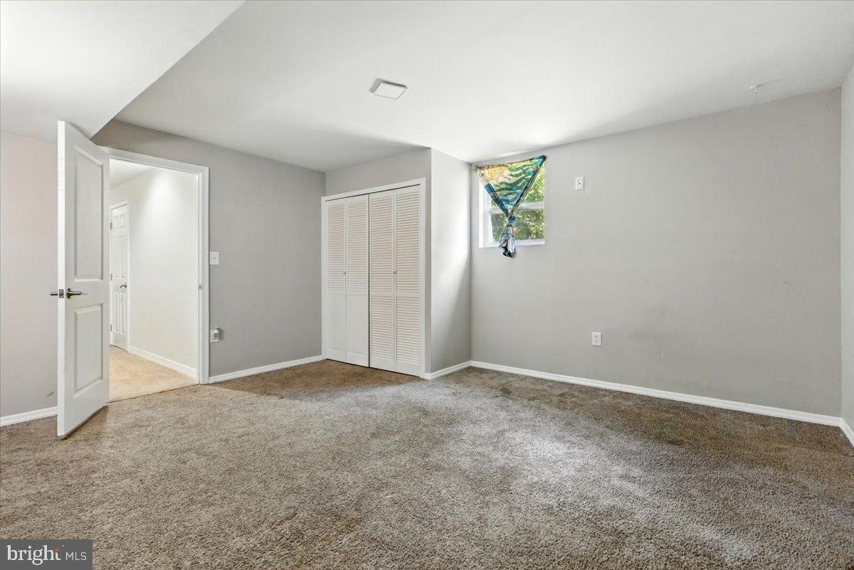 CEDAR CHASE - Residential