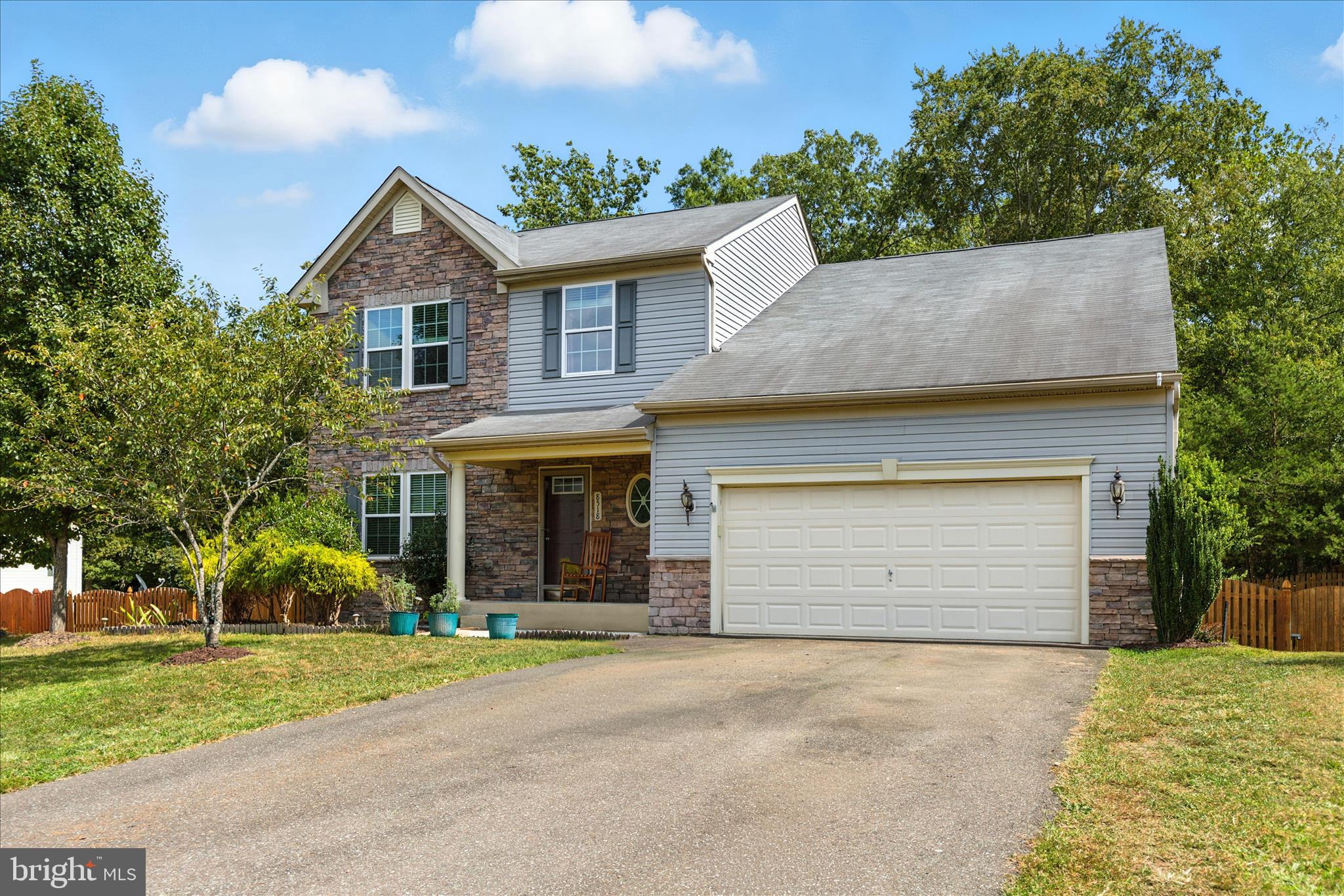 CEDAR CHASE - Residential