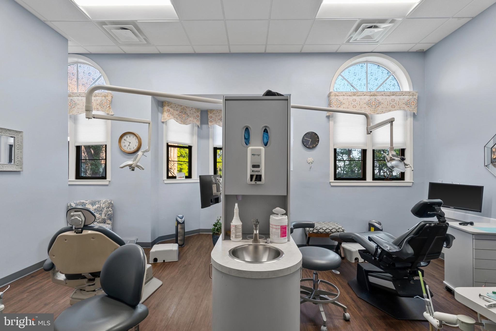 WILTON SPRINGS - Commercial Sale