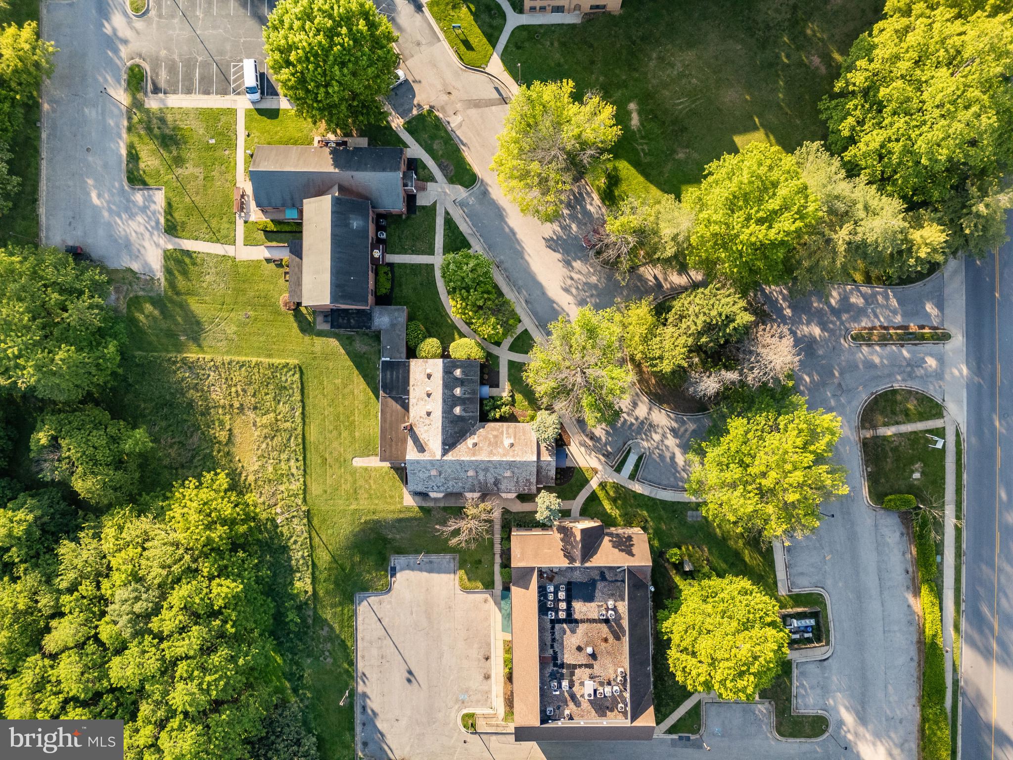 WILTON SPRINGS - Commercial Sale
