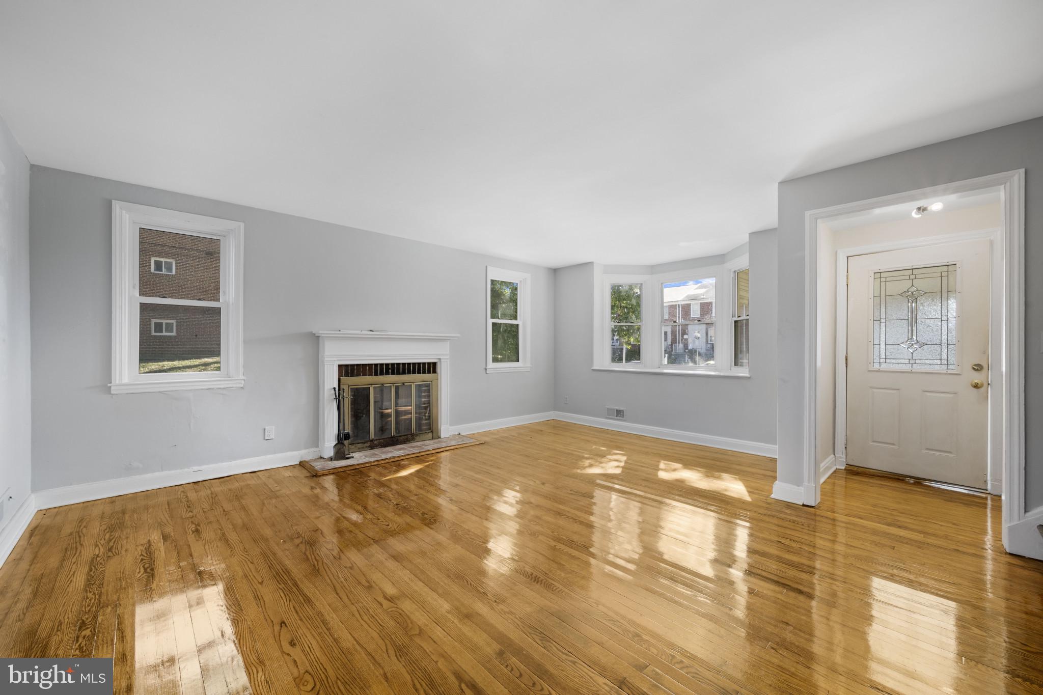 EDNOR GARDENS - LAKESIDE - Residential