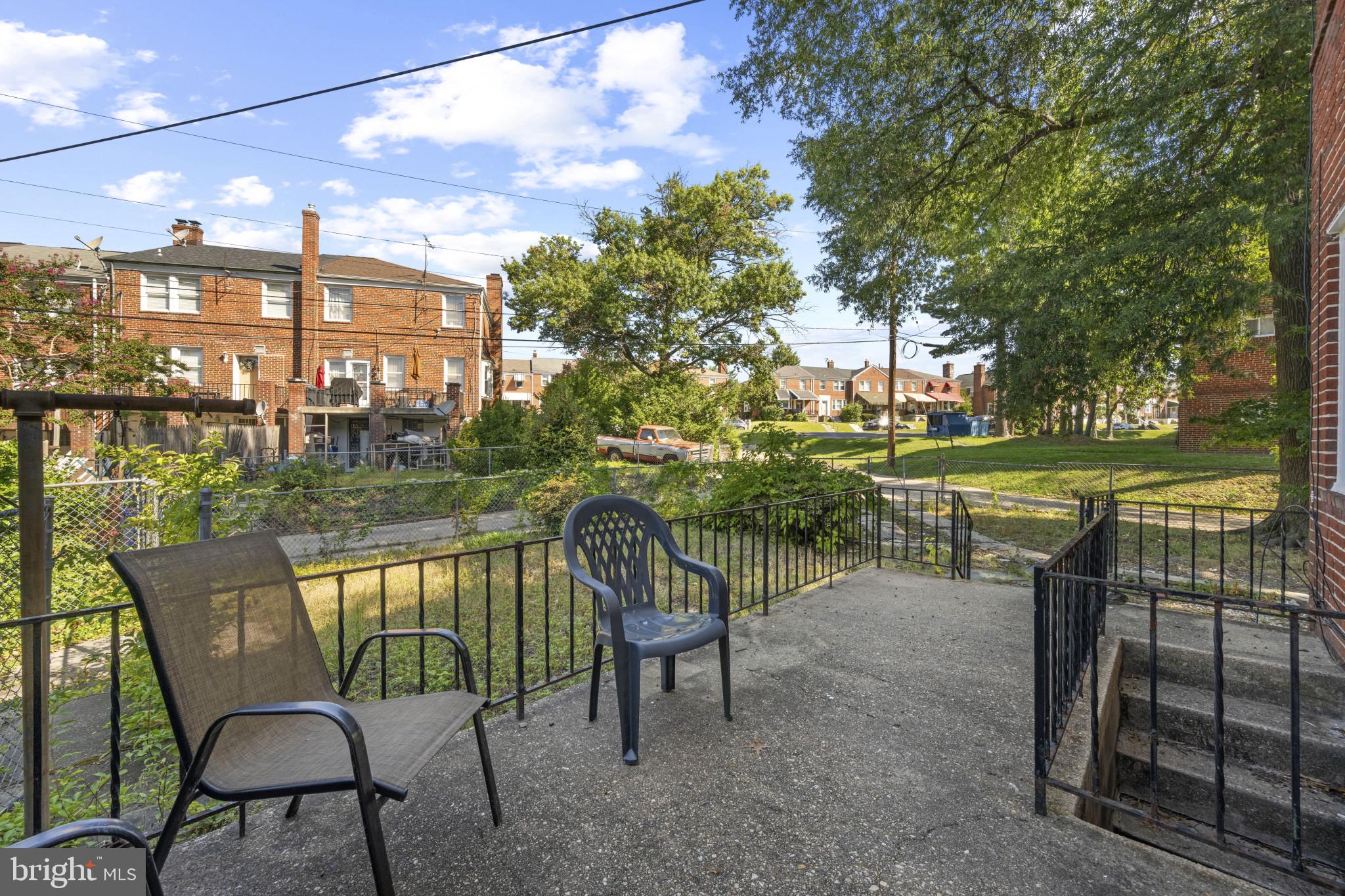 EDNOR GARDENS - LAKESIDE - Residential