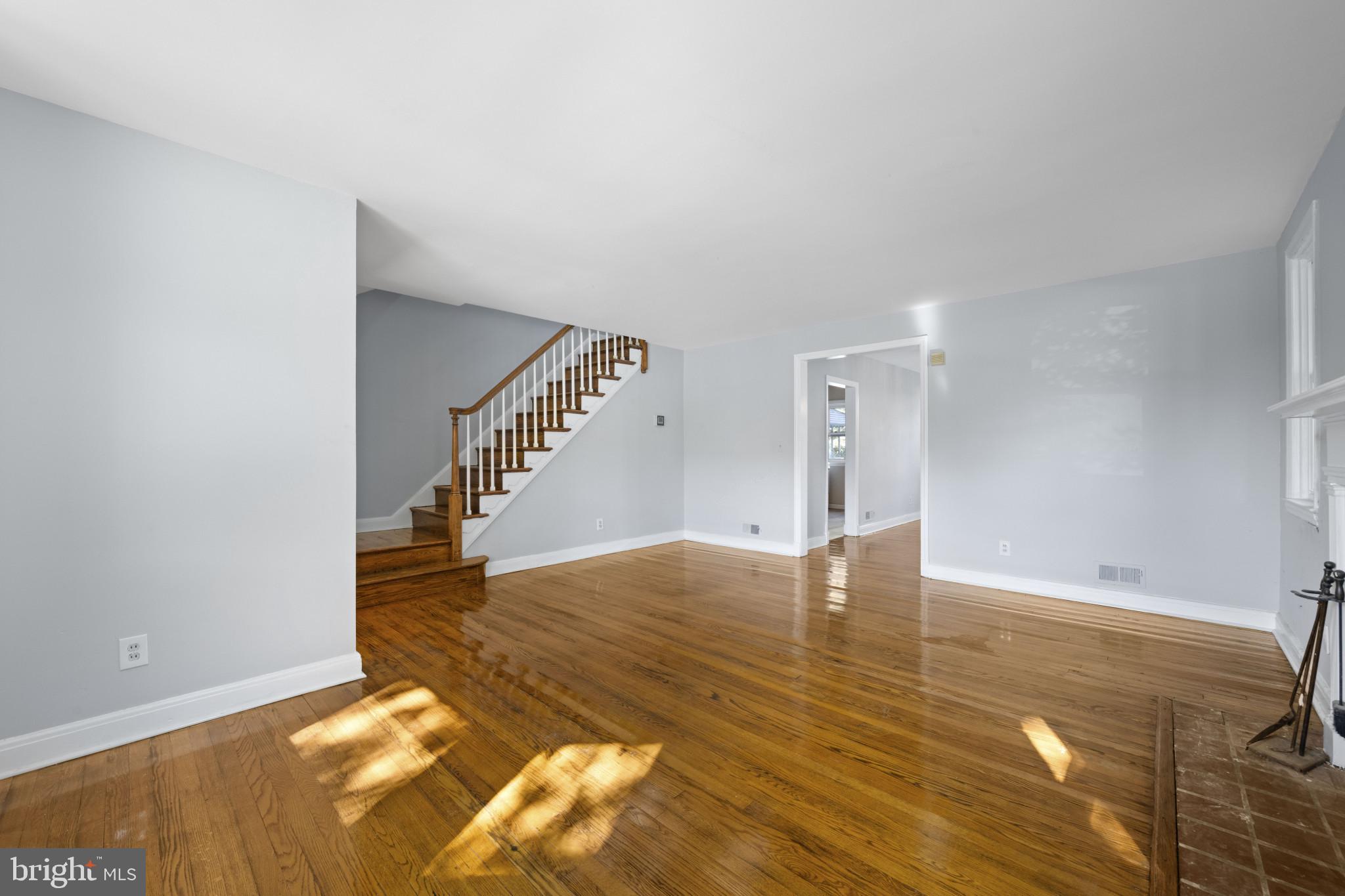 EDNOR GARDENS - LAKESIDE - Residential