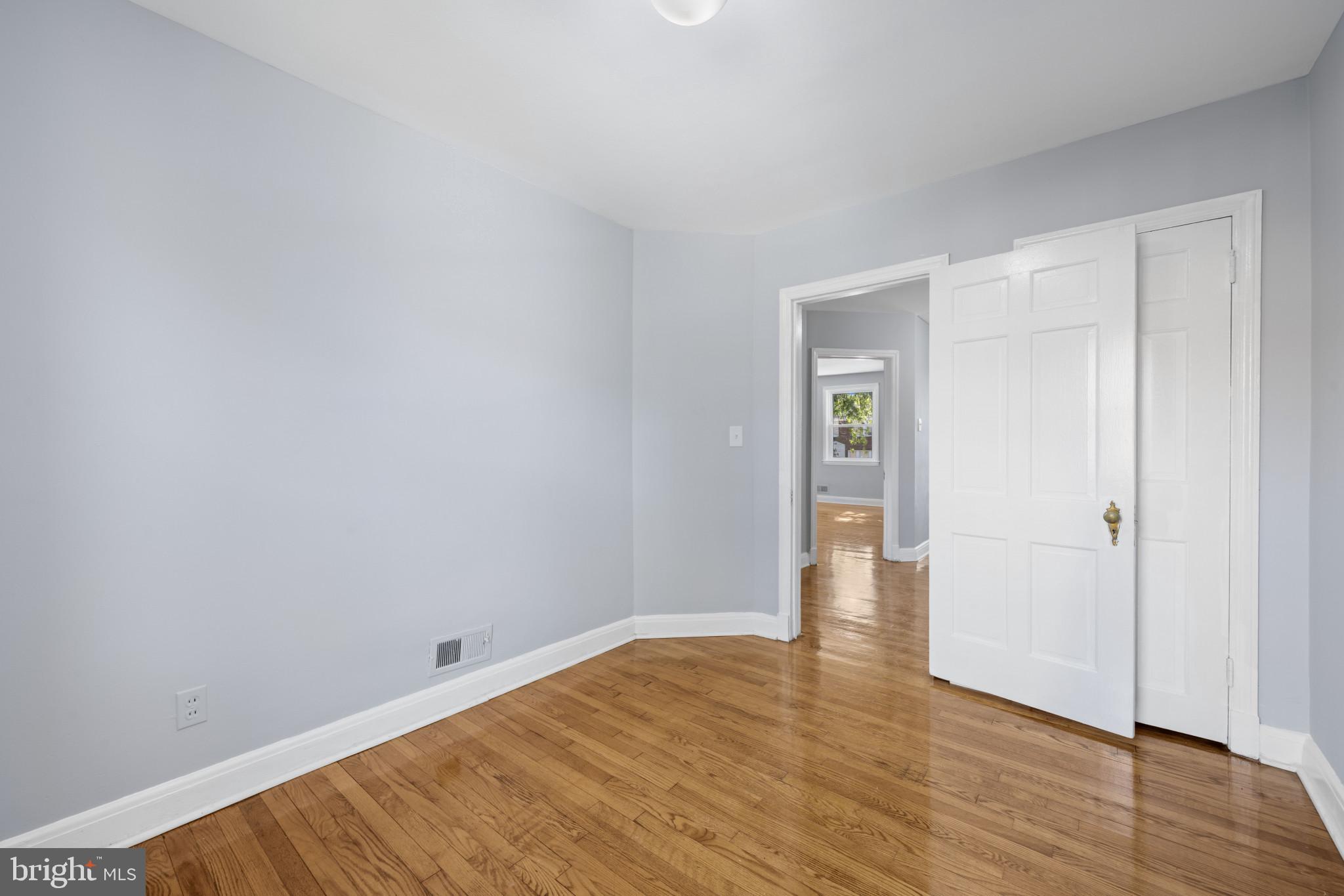 EDNOR GARDENS - LAKESIDE - Residential
