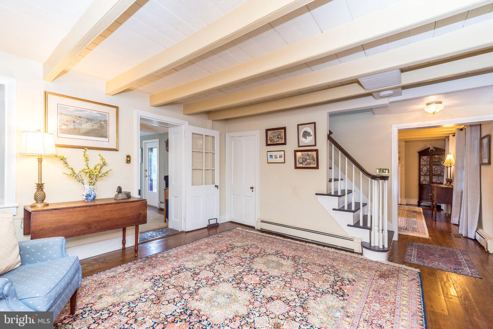 ARBOUR HILL - Residential