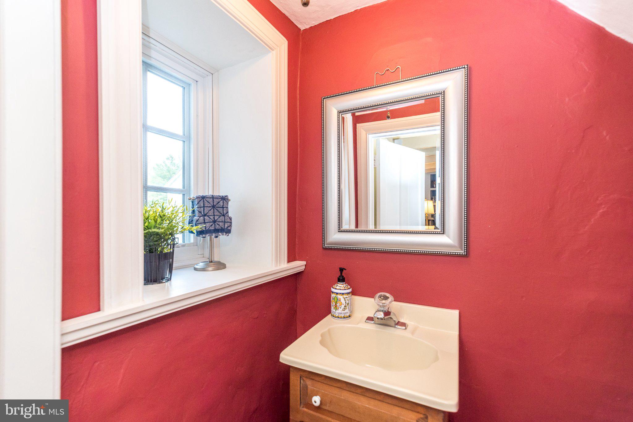 ARBOUR HILL - Residential
