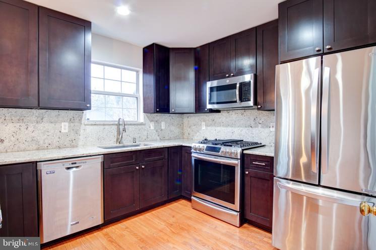 NORTH HART RUN - Residential Lease