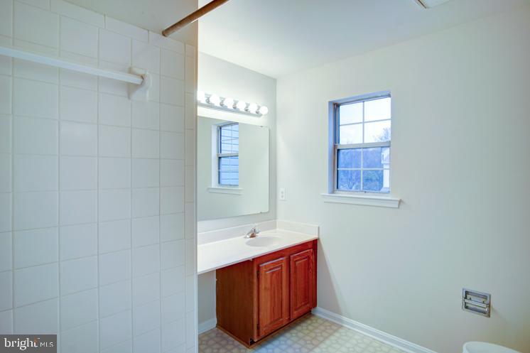 NORTH HART RUN - Residential Lease