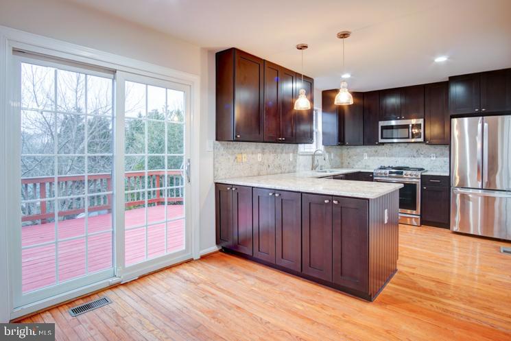 NORTH HART RUN - Residential Lease