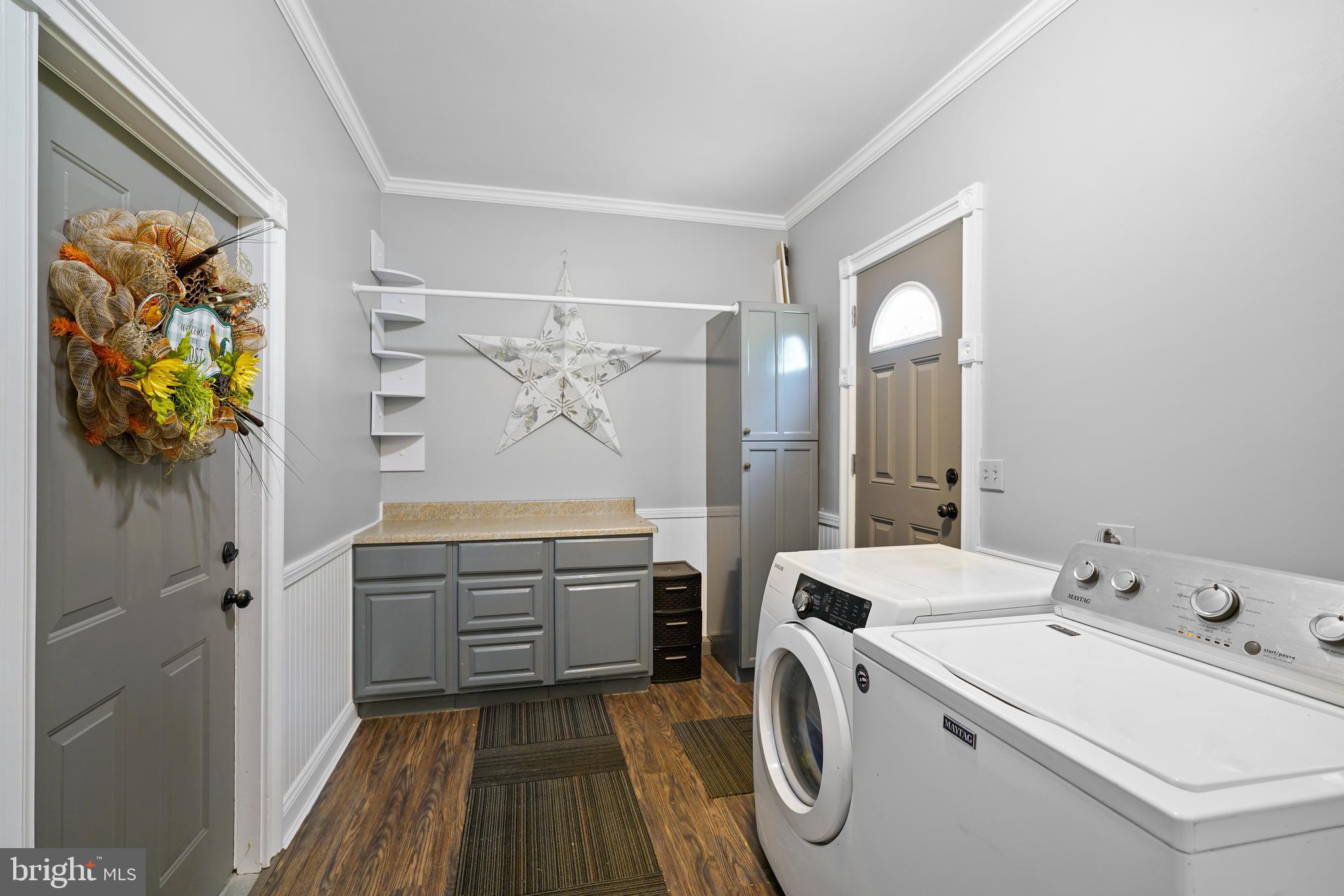 BAY VIEW SPRINGS - Residential