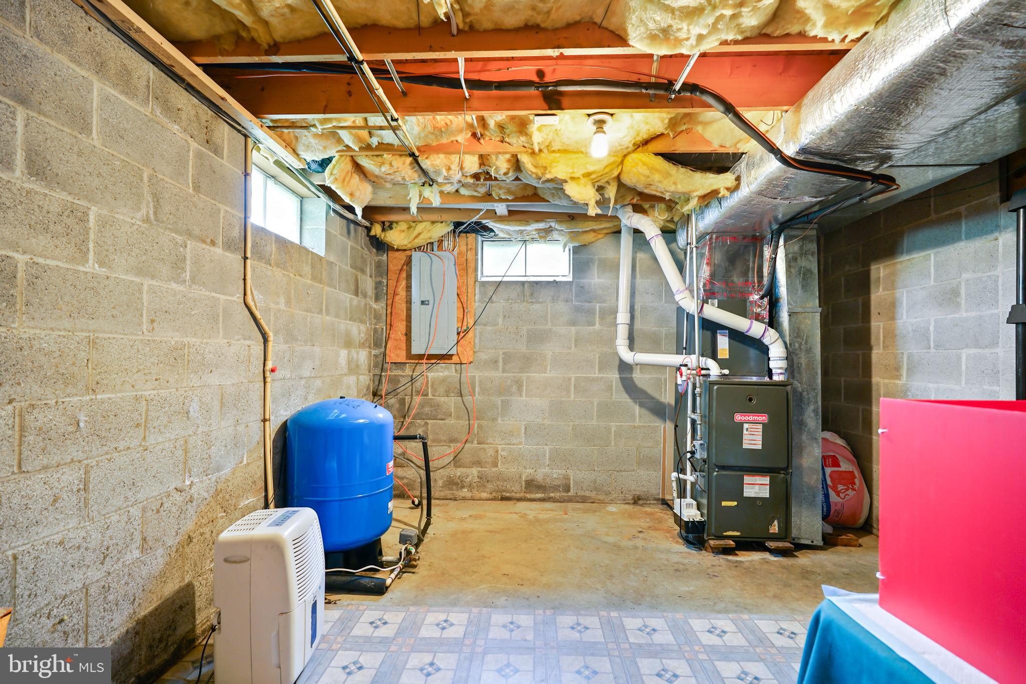 BAY VIEW SPRINGS - Residential