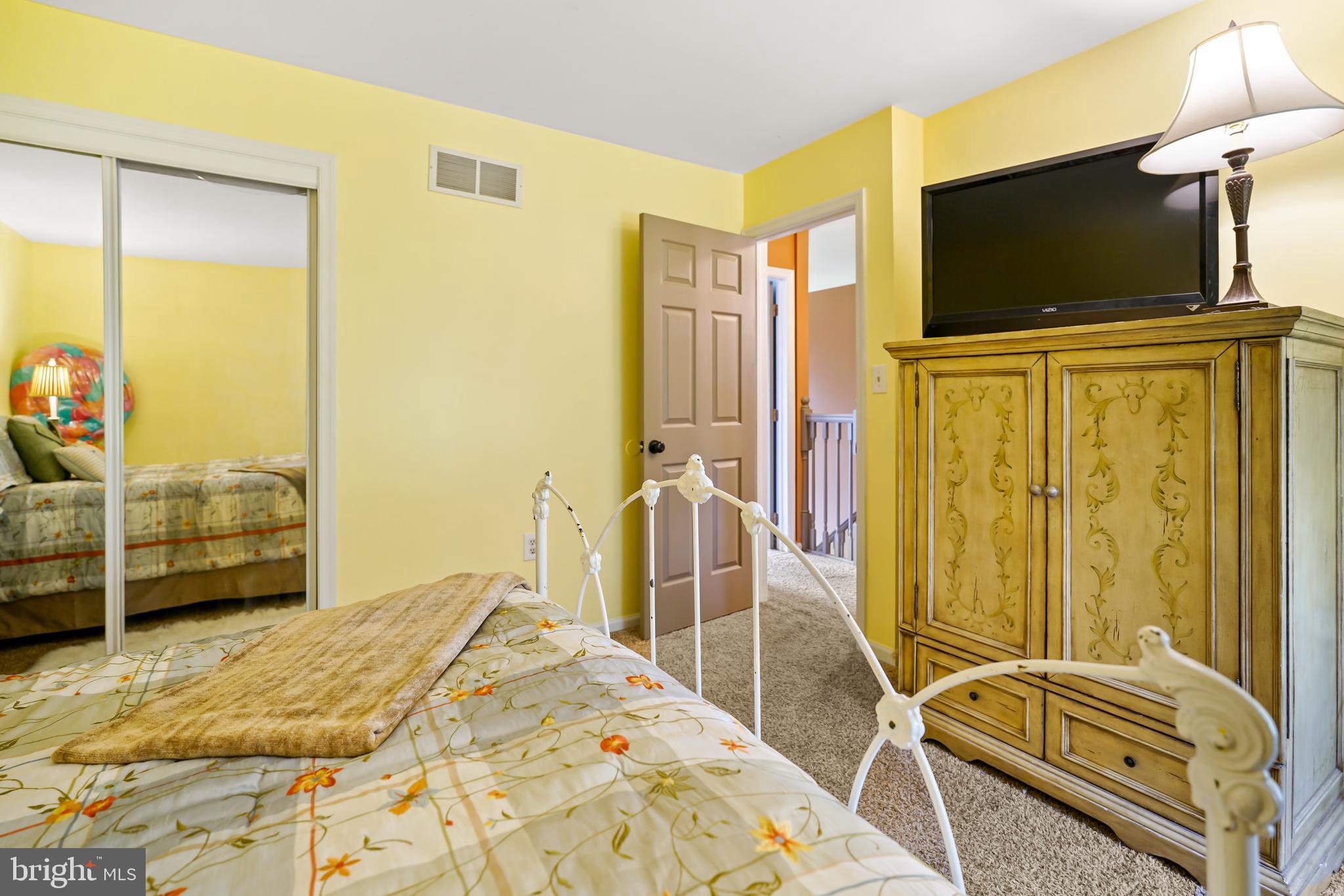 BAY VIEW SPRINGS - Residential