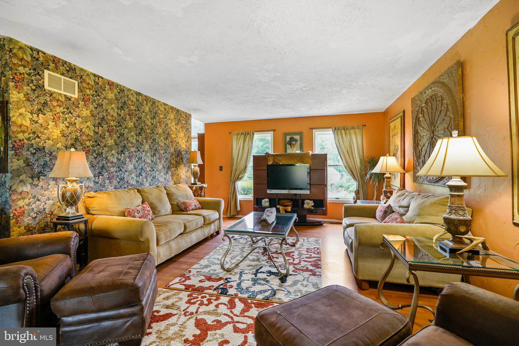 BAY VIEW SPRINGS - Residential