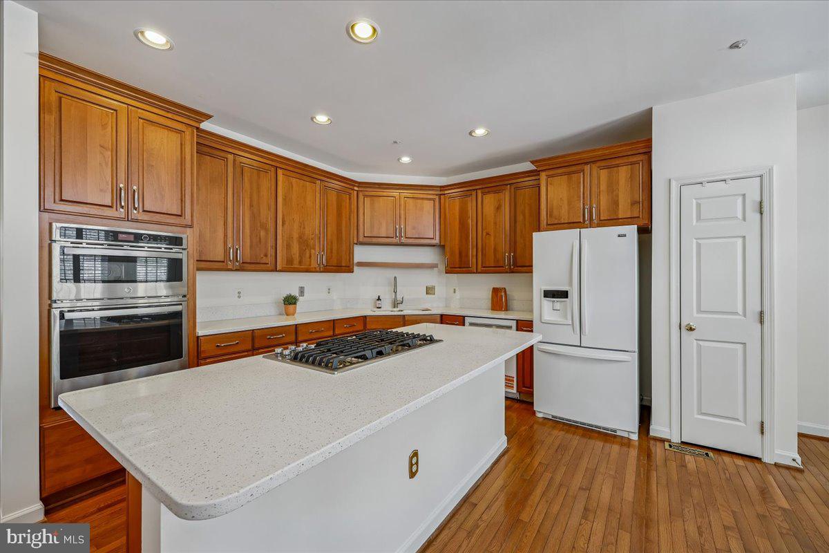 POTOMAC CREST - Residential