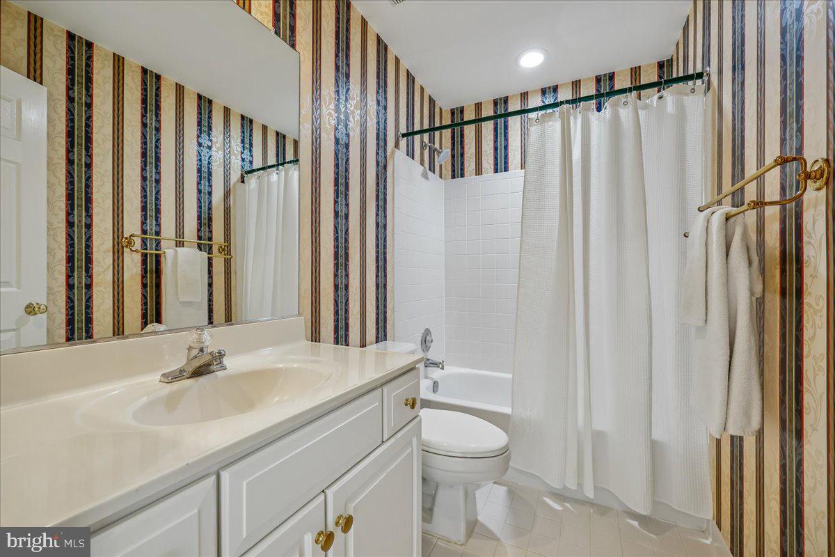 POTOMAC CREST - Residential