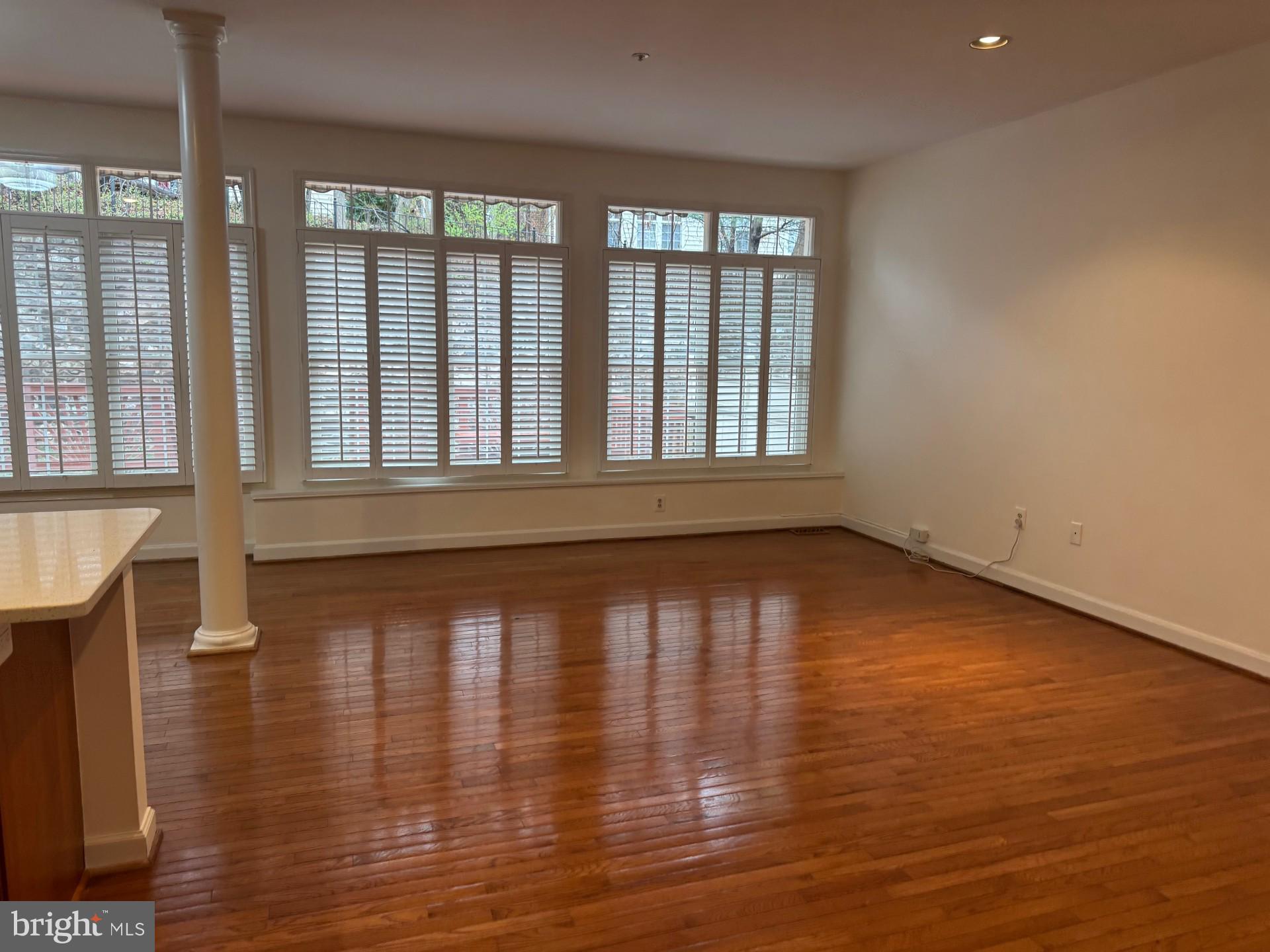 POTOMAC CREST - Residential