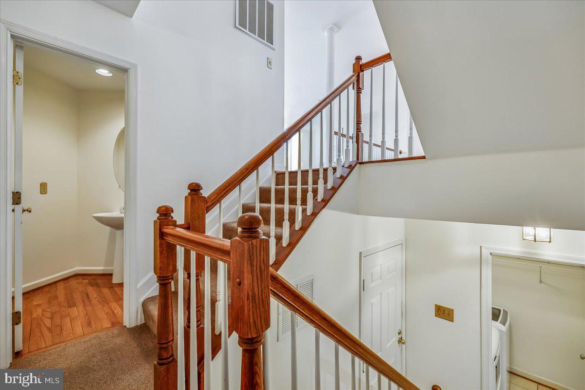 POTOMAC CREST - Residential