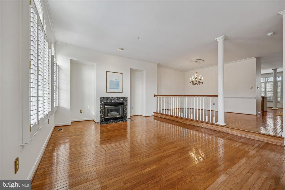 POTOMAC CREST - Residential