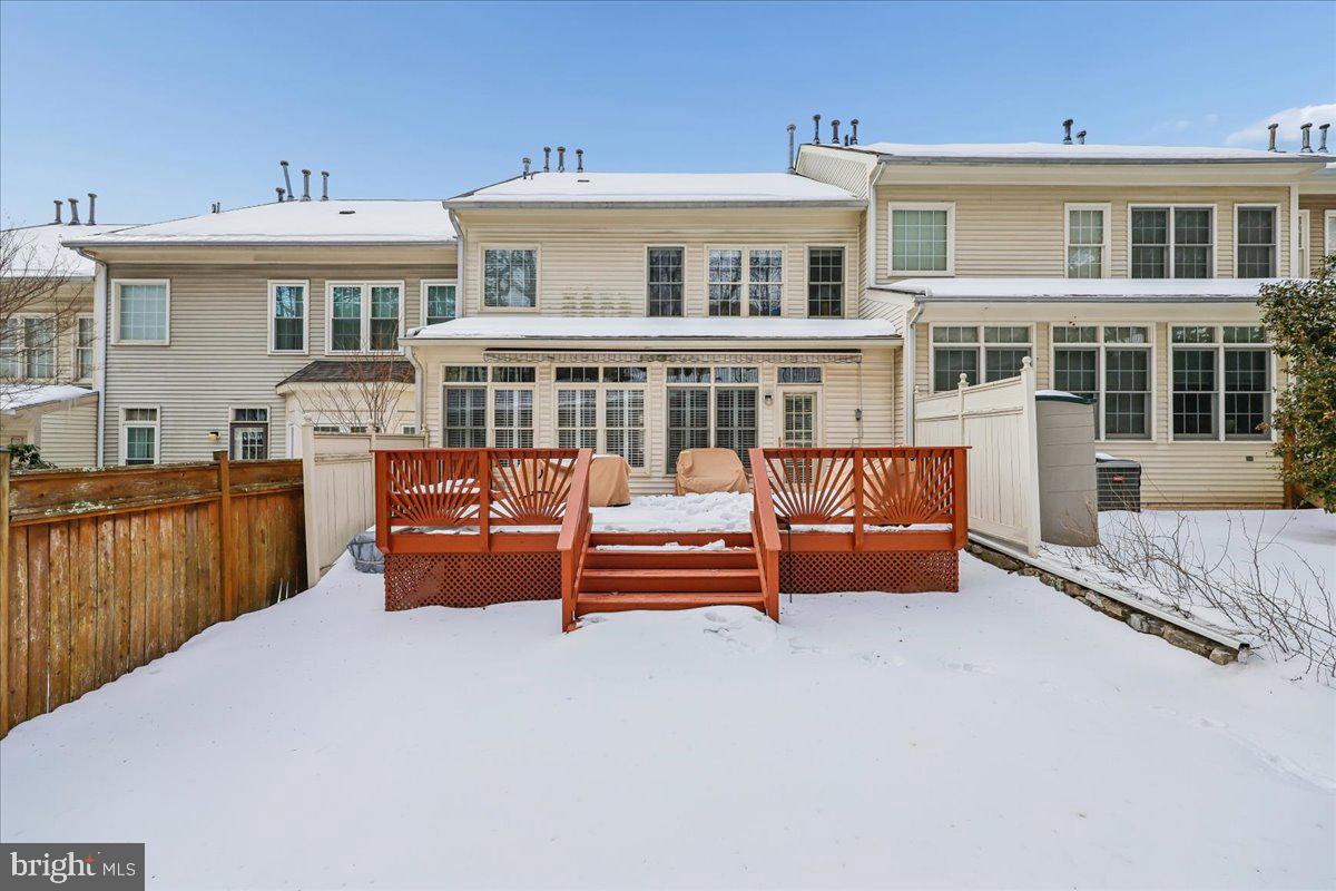 POTOMAC CREST - Residential