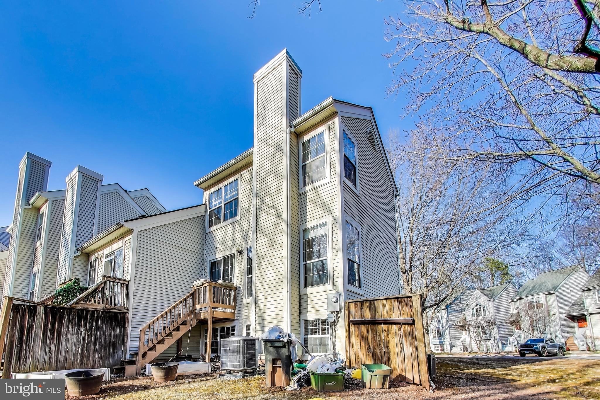 WOODGATE VILLAGE - Residential